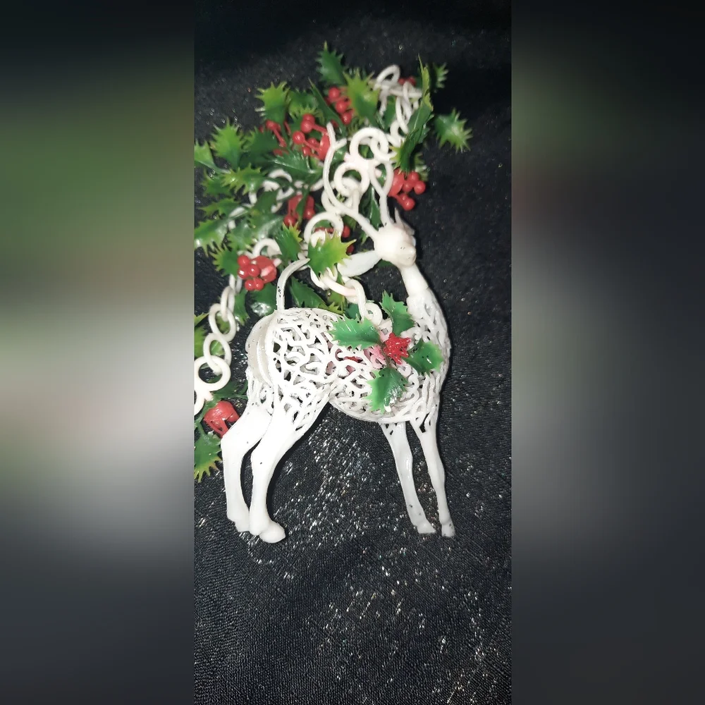 Vintage Christmas garland